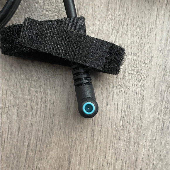 HP Black Laptop Charger 65W - Picture 5 of 5